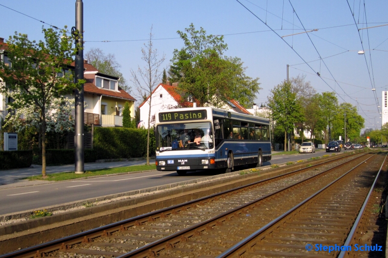 Omnibusclub München M-UH 8358 | Lohensteinstraße