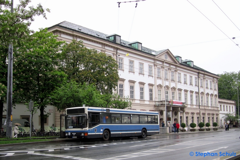 Omnibusclub München M-UH 8358 | Mirabellplatz