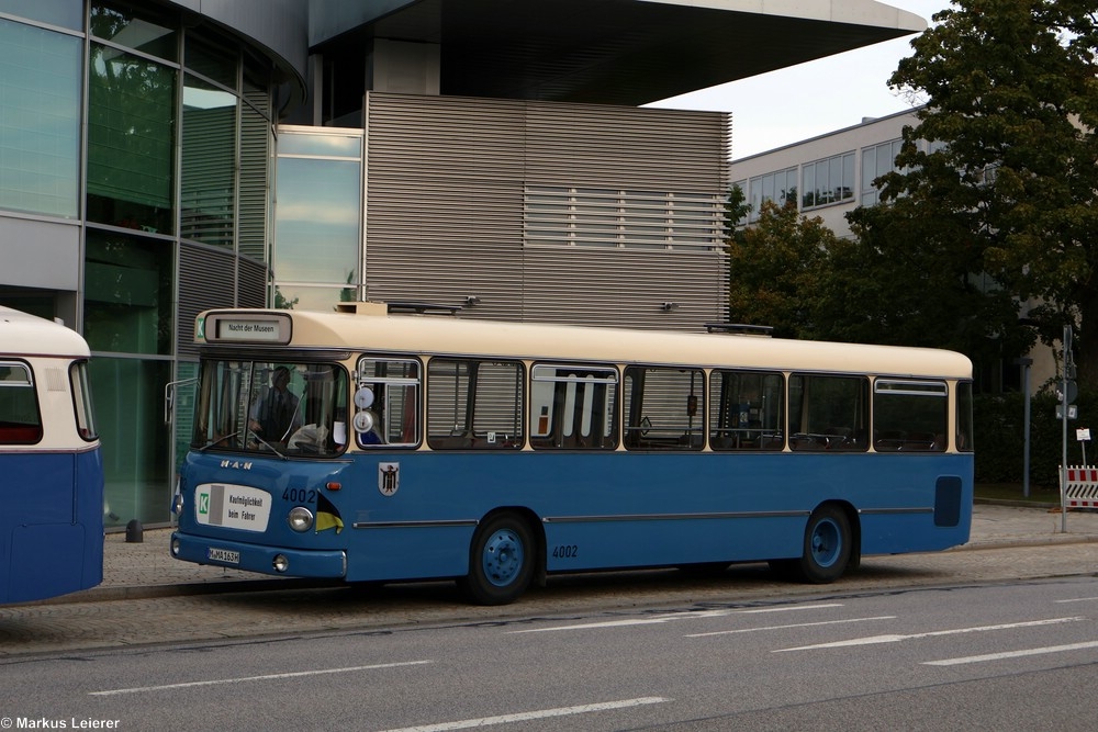 M-MA 163H | Ingolstadt, Audi-Forum