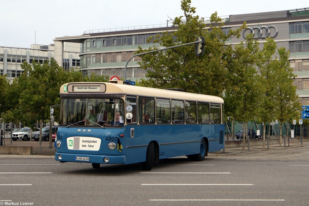M-MA 163H | Ingolstadt, Audi-Forum