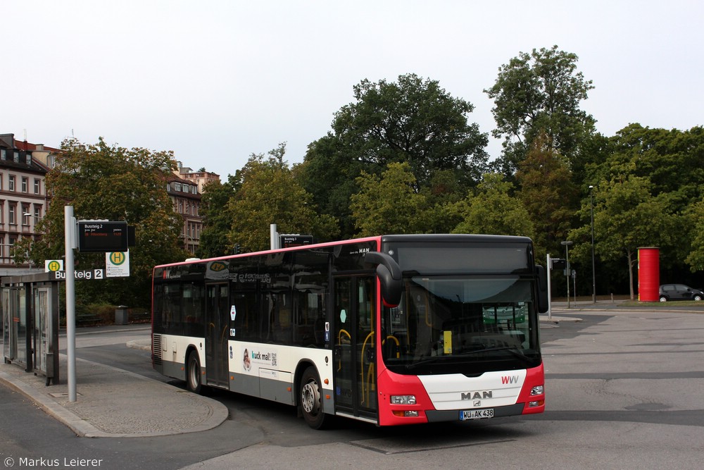 KOM 438 | Busbahnhof