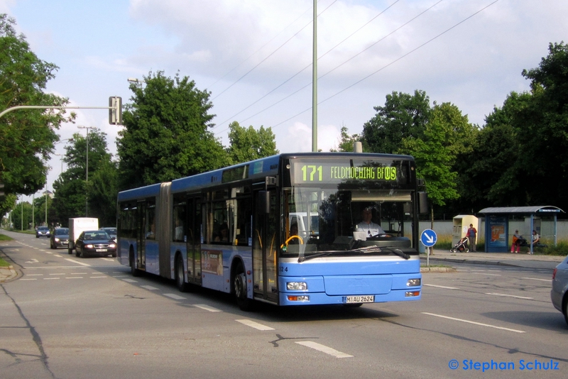 Autobus Oberbayern M-AU 2624 | Werner-Egk-Bogen