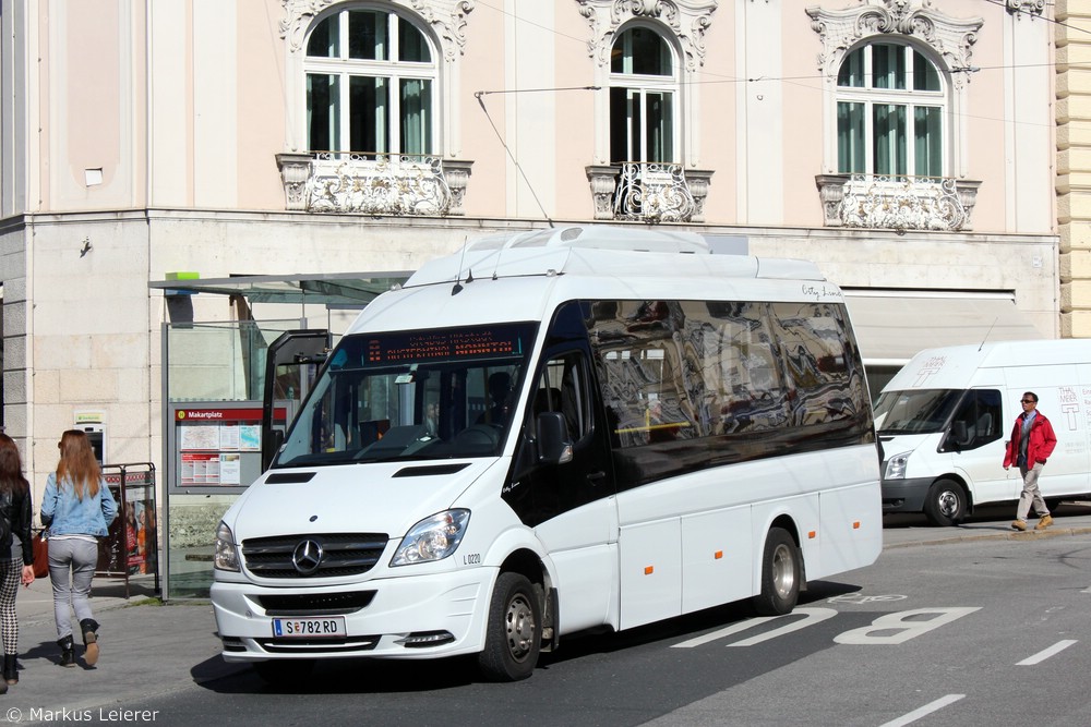 KOM L0220 | Salzburg Makartplatz