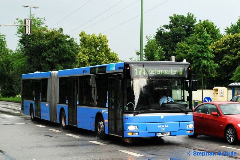 Autobus Oberbayern M-AU 2617 | Werner-Egk-Bogen