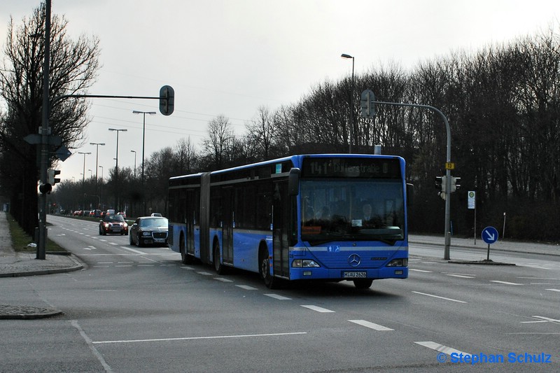 Autobus Oberbayern M-AU 2626 | Heidemannstraße