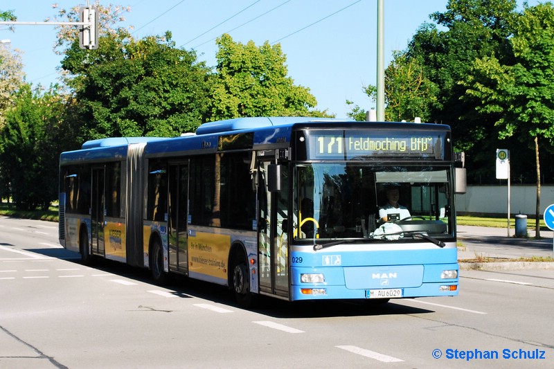 Autobus Oberbayern M-AU 6029 | Werner-Egk-Bogen