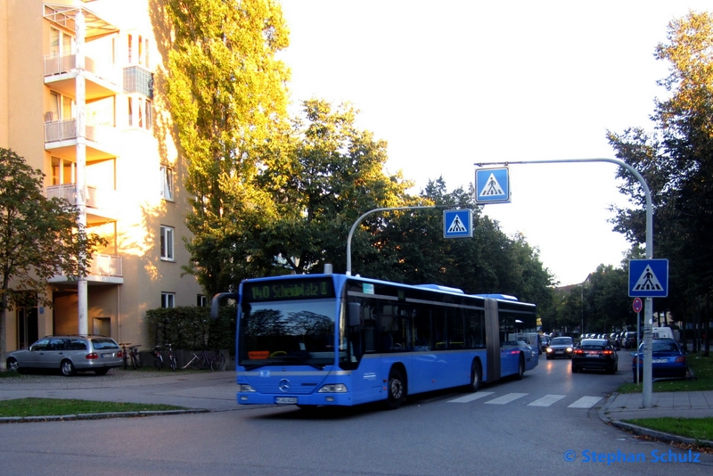 Autobus Oberbayern M-AU 6030 | Carl-Orff-Bogen