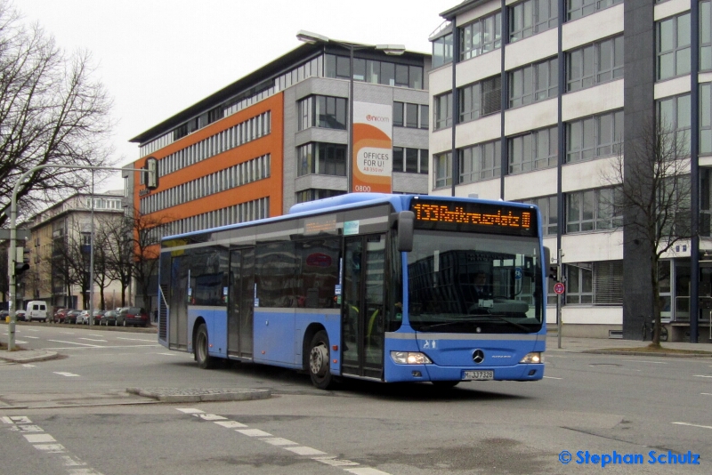 Baumann M-JJ 7328 | Aidenbachstraße