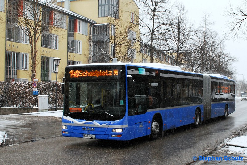 Münchner Linien M-ML 5083 | Gustav-Mahler-Straße