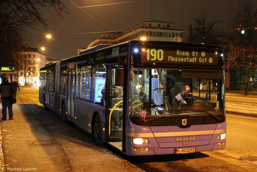 KOM 5292 | Max-Weber Platz