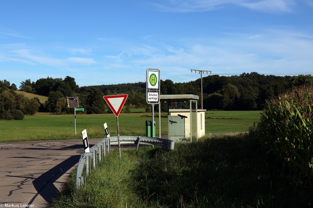 Haltestelle: Jahnhöhe, Washofstr. Bushäuschen
