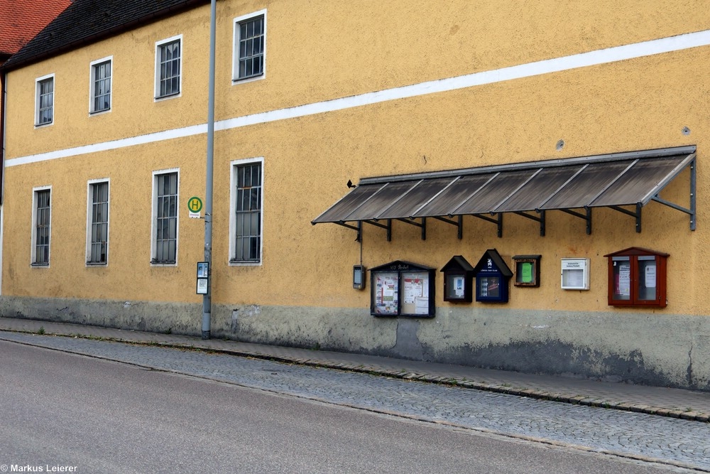 Haltestelle: Pörnbach, Schloßplatz