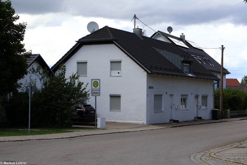 Haltestelle: Pörnbach, Schloßplatz