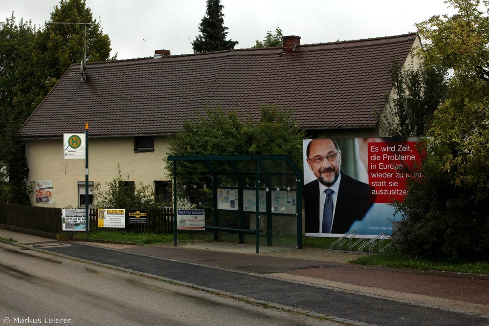 Haltestelle: Böhmfeld, Sparkasse