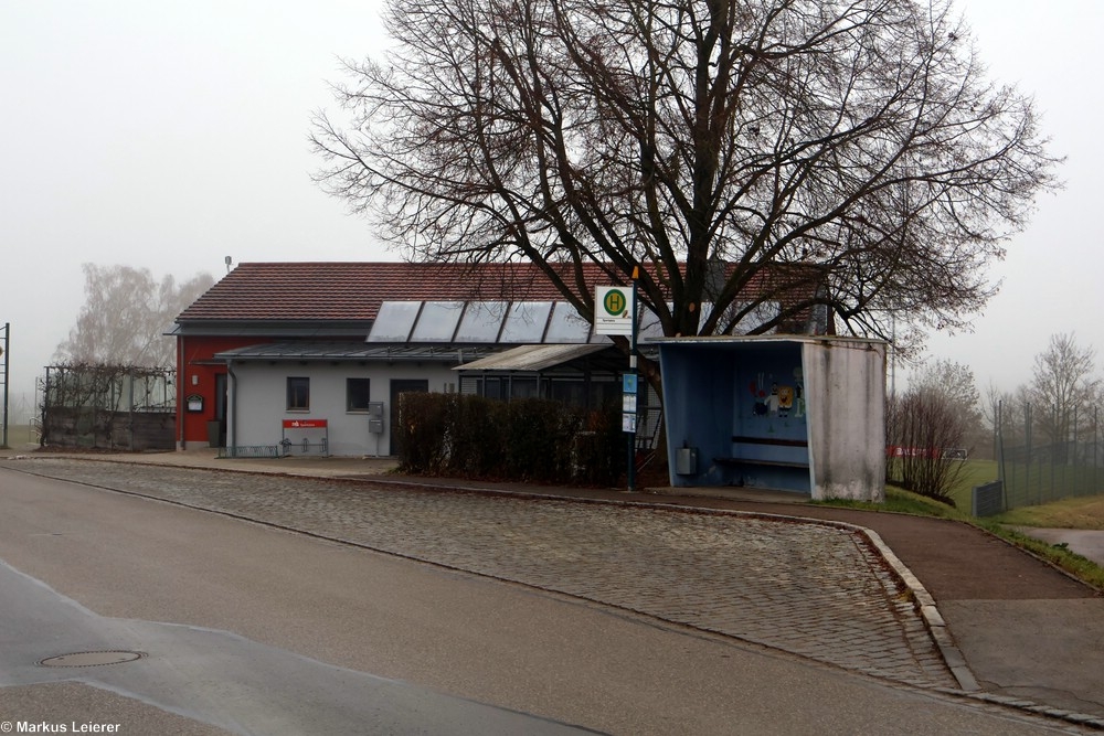 Haltestelle: Böhmfeld, Sportplatz