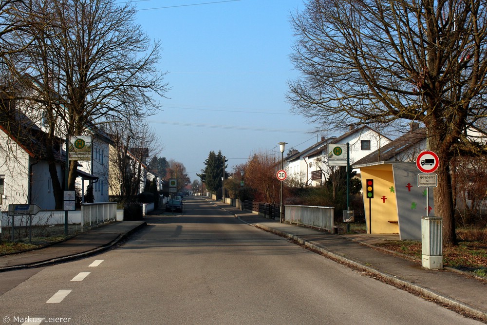 Haltestelle: Karlskron-Brautlach, Münchener Straße