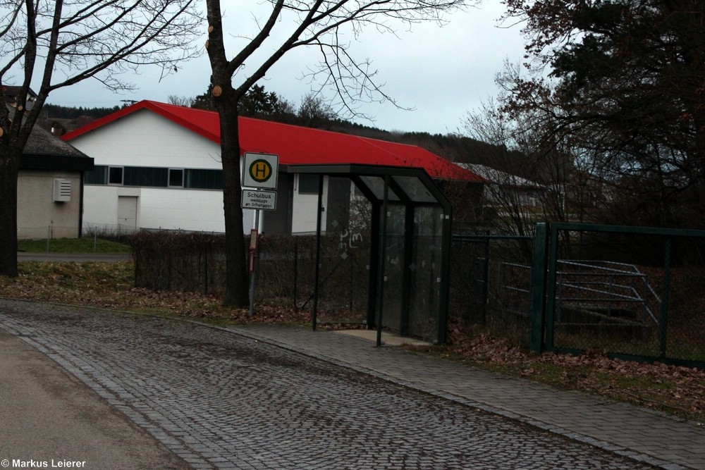 Haltestelle: Oberdolling, Tollostraße