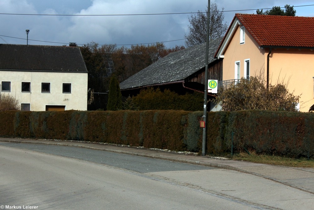 Haltestelle: Tholbath, Kirche