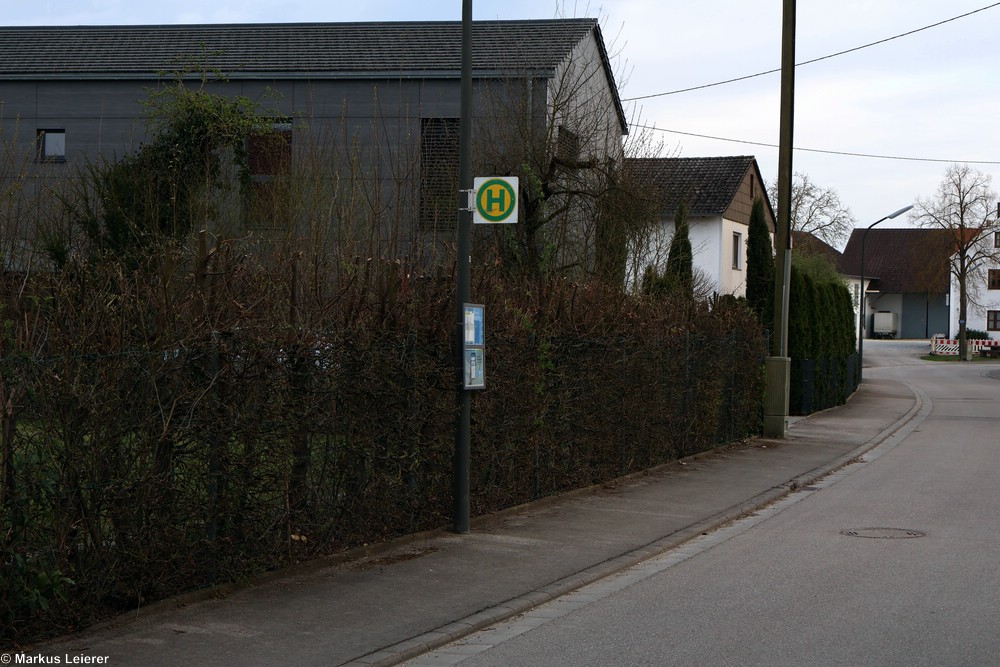 Haltestelle: Theißing, Kirche