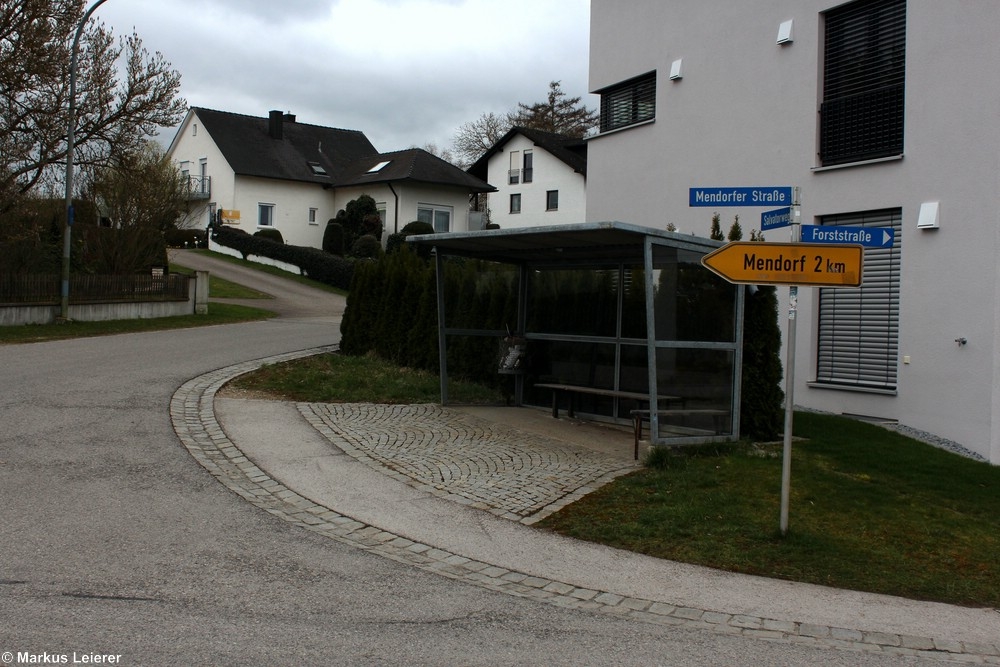 Haltestelle: Steinsdorf, Mendorferstraße