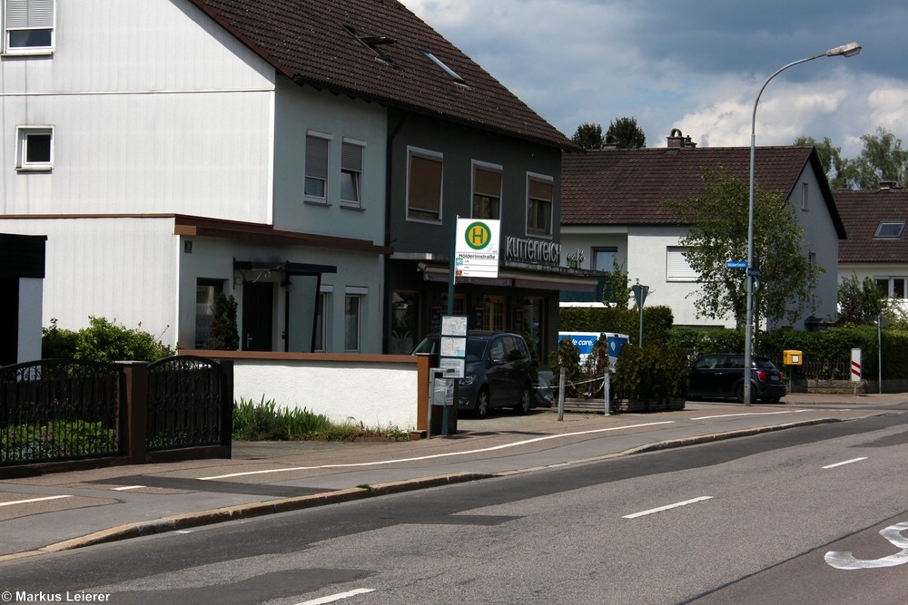 Haltestelle: Hölderlinstraße