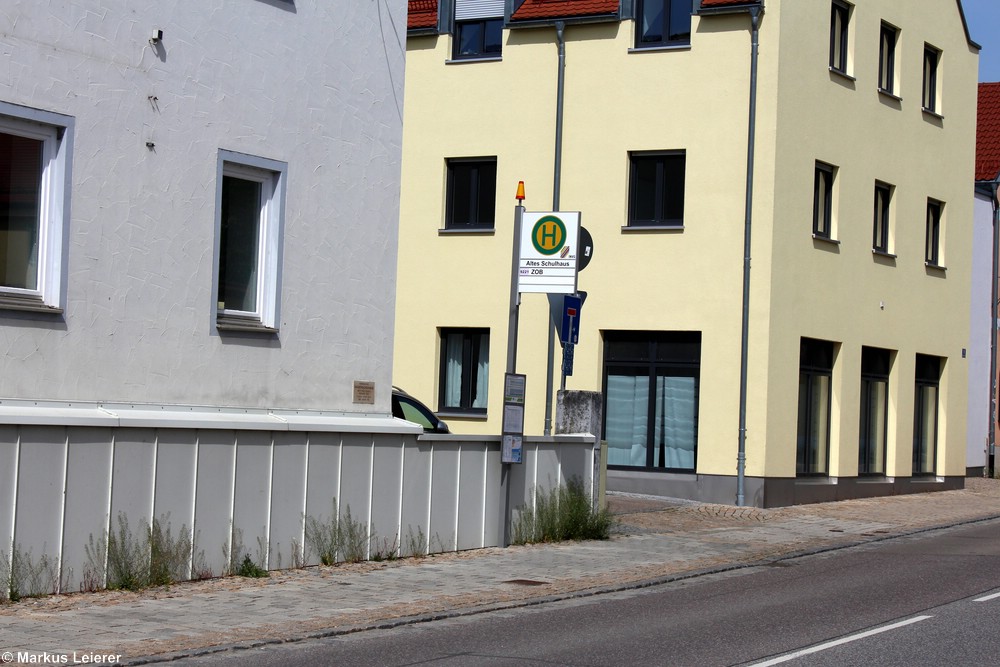 Haltestelle: Kösching, Altes Schulhaus