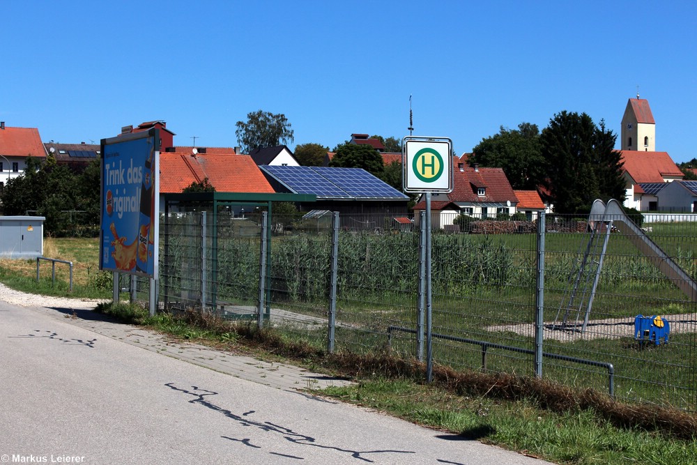 Haltestelle: Hög, Bahnhof