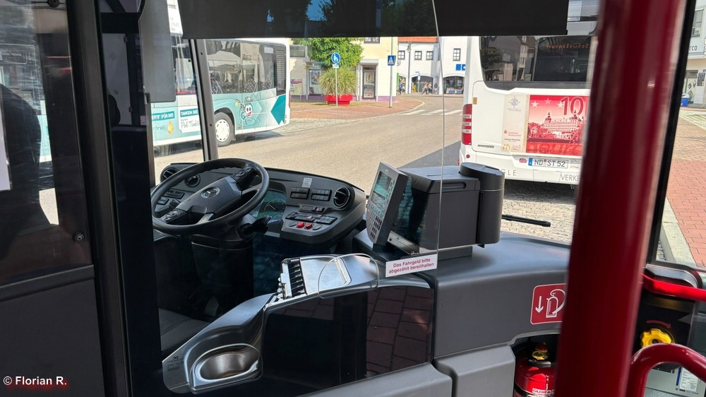 ND-J 8010 | Dashboard