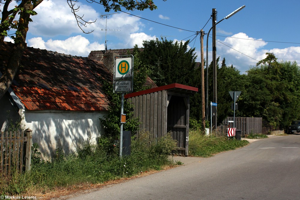 Haltestelle: Heinrichsheim, Matthias-Bauer-Straße 77