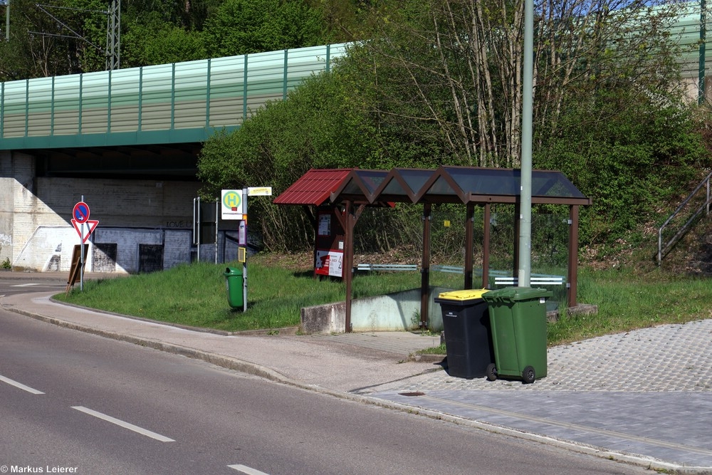 Haltestelle: Reichertshausen, Schule