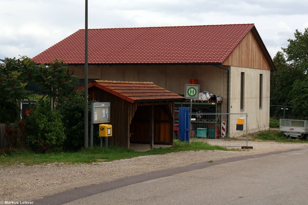 Haltestelle: Dürnzhausen, Maibaum