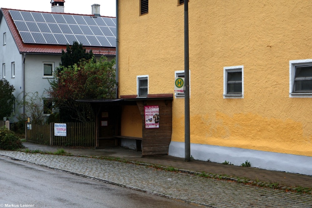 Haltestelle: Adelschlag, Bahnhofstraße