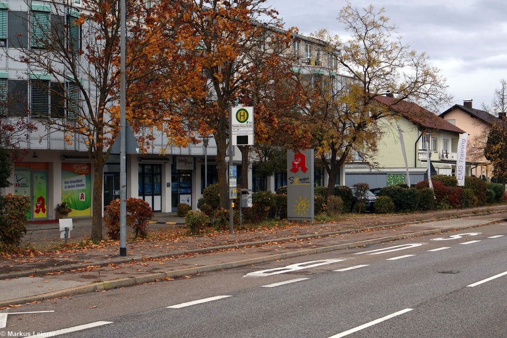Haltestelle: Theodor-Heuss-Straße