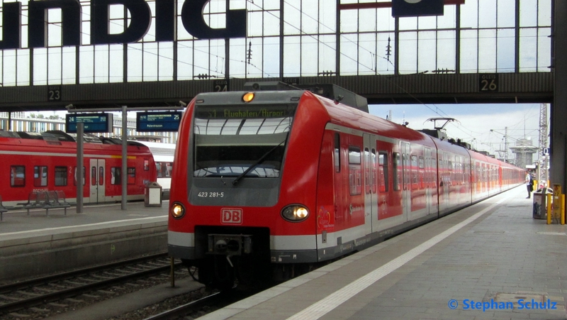 Alstom 423 281 | München Hbf (Haupthalle)